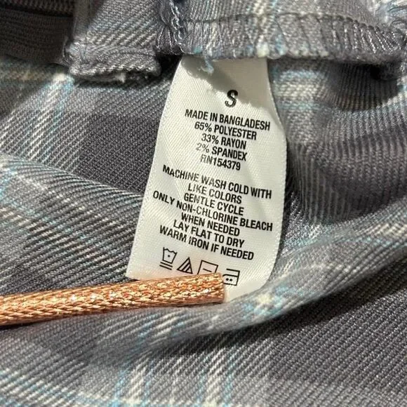 Aeropostale Women's Blue Plaid Skirt and Vest Set - Picture 6 of 6